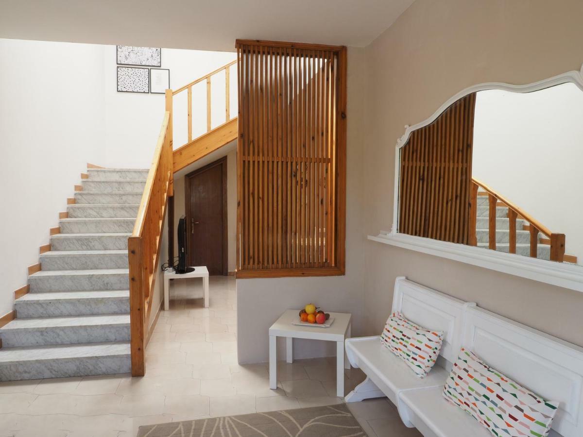 לינה וארוחת בוקר פייטרלצ'ינה Domus Tua מראה חיצוני תמונה